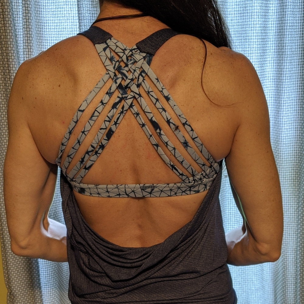 Lululemon size 6 Wild tank